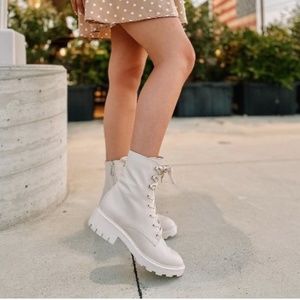 Dolce Vita Lottie Ivory Leather Lace-Up Combat Boot, 10